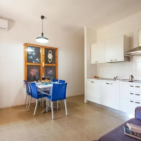 Nice In Li With 1 Bedrooms And Wifi * Lacona